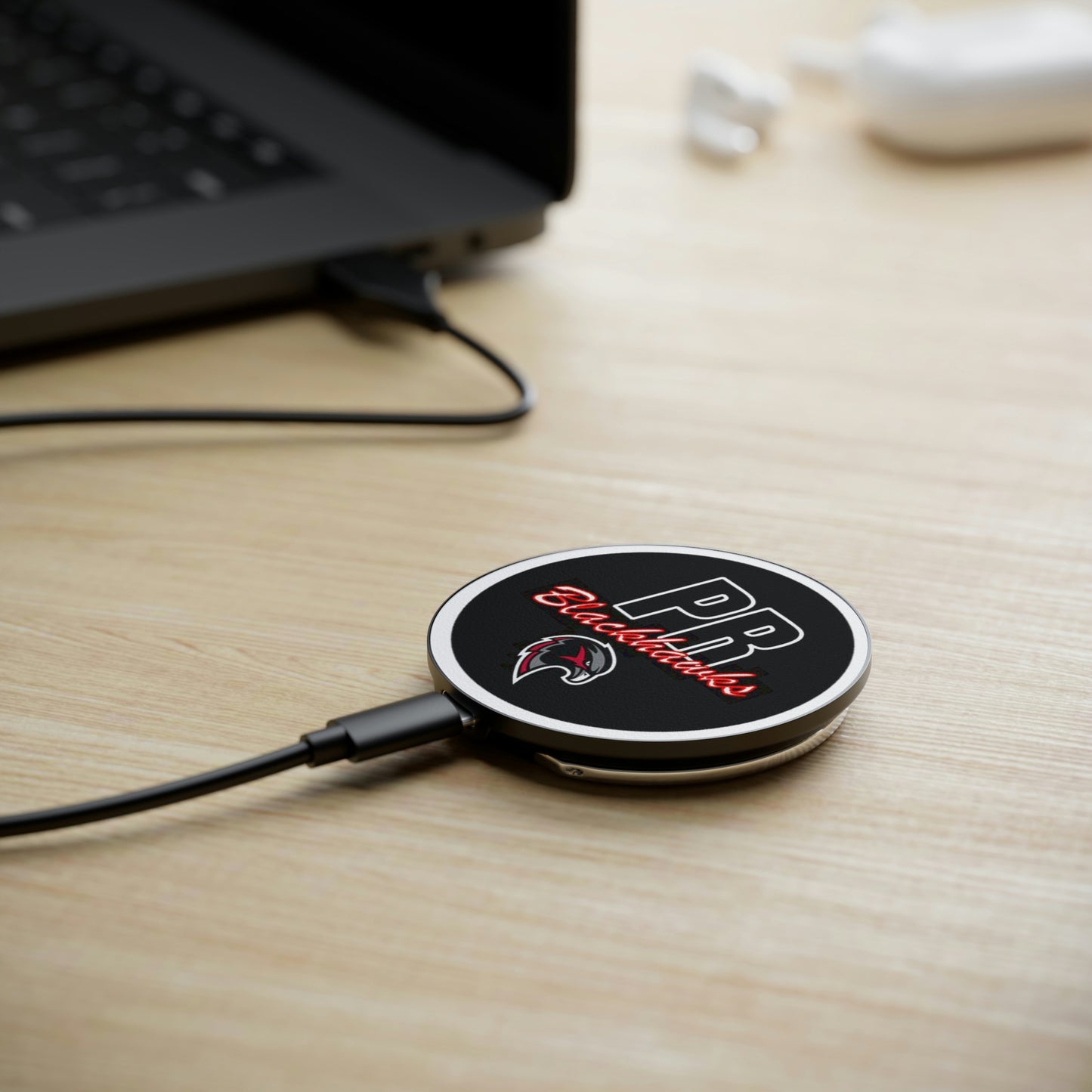 Magnetic Induction Charger - PR Blackhawks